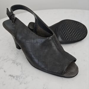 Aerosoles Gray Womens Slingback Heels